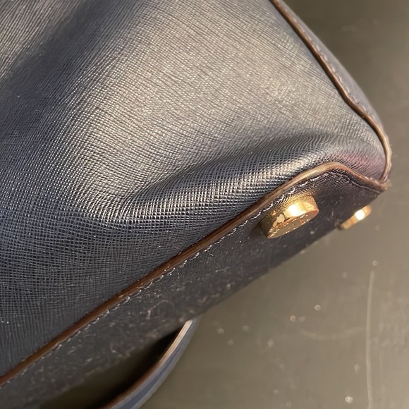 Navy Michael kors bag - Picture 9 of 14